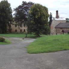 Dolní Valtinov Castle