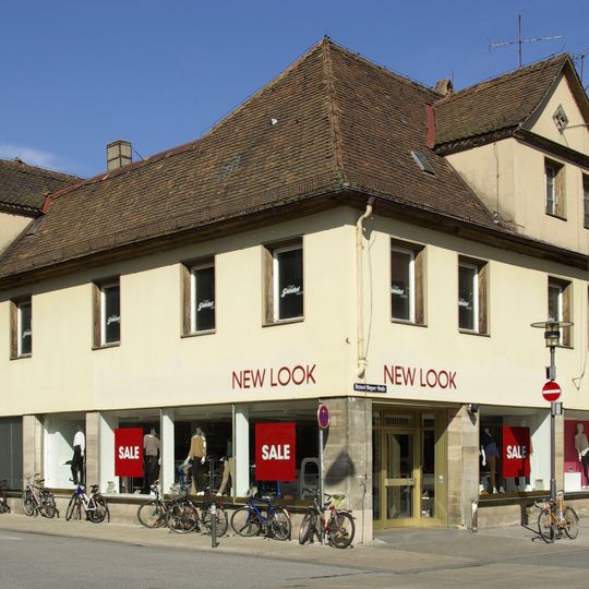 Richard-Wagner-Straße 12