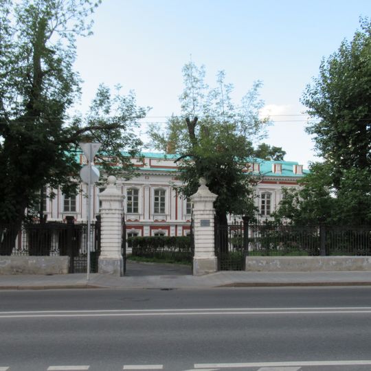 Ограда с воротами