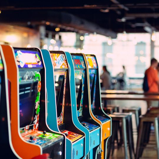 16-Bit Bar+Arcade