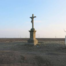 Kříž u silnice severně od Velemyšlevsi