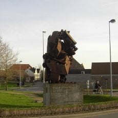 Tank memorial