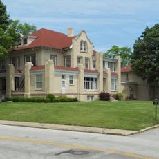 Louis P. and Clara K. Best Residence and Auto House