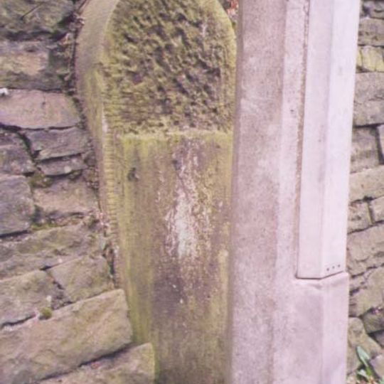Milestone, Bradford Road, Northowram