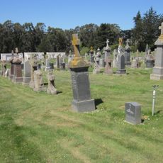 Holy Cross Cemetery