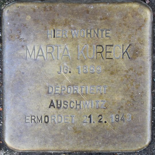Stolperstein en memoria de Marta Kureck