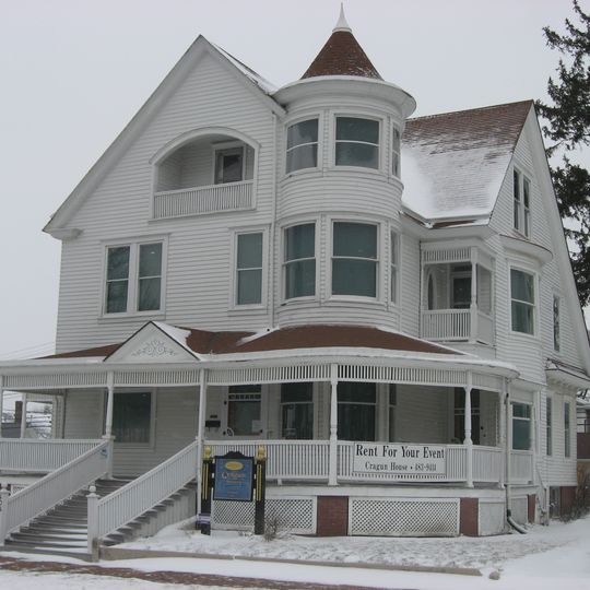 Strange Nathanial Cragun House