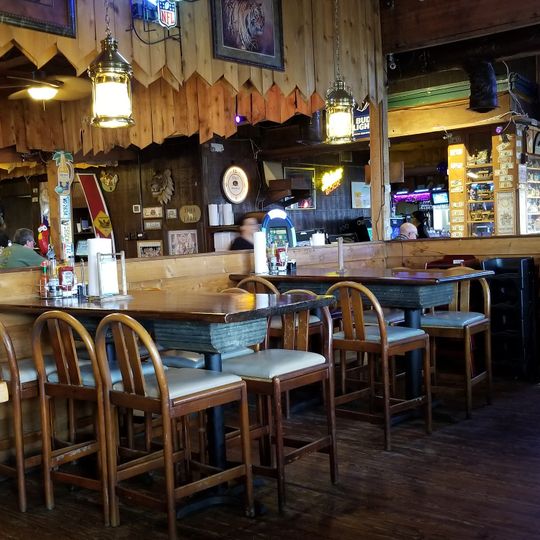 Noah's Ark Restaurant & Bar