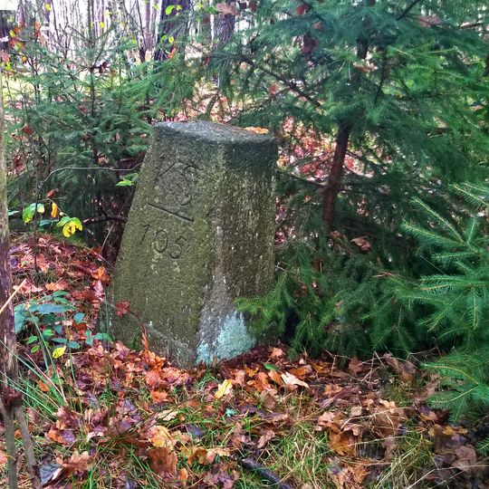 Sächsisch-Preußischer Grenzstein: Pilar Nr. 105