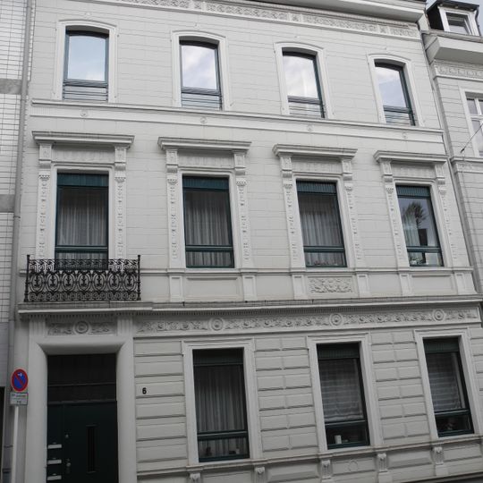 Von-der-Tann-Straße 6