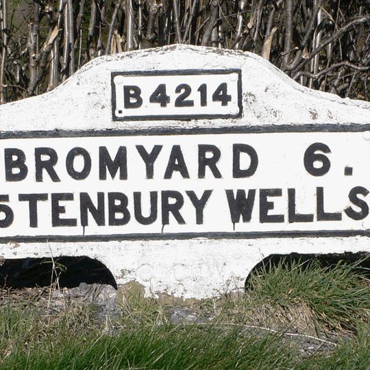 Milestone, Bank Street