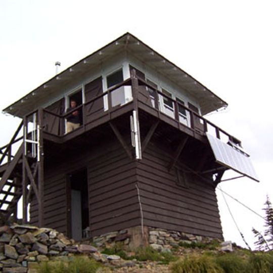 Numa Ridge Fire Lookout