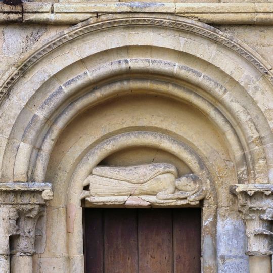Église Saint-Pierre d'Ouézy