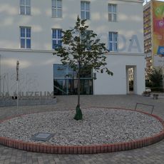 Lípa republiky u Laurina a Klementa v Mladé Boleslavi