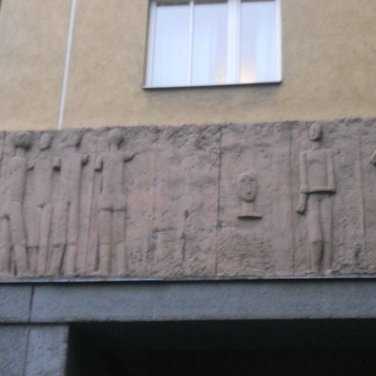 Wotruba-Fries, Theodor-Körner-Hof