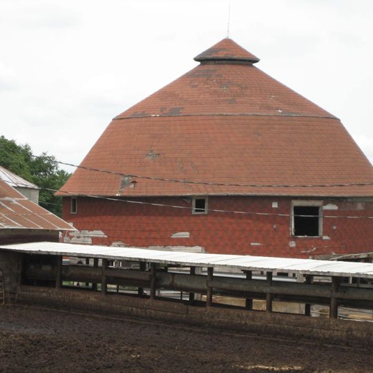 Gerald Harbach Round Barn