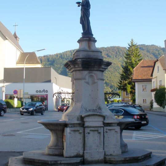 Brunnen