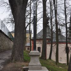 Kříž u kostela Nejsvětější Trojice v Havlíčkově Brodě