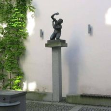 Socha jinocha Ilionea v Renesančním dvorku v Klatovech