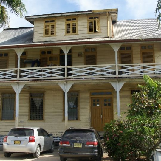 Hofstede Crulllaan 22a, Paramaribo