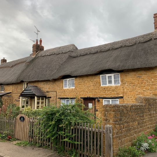 Beam Cottage  Dingles And Cottage Abutting On Right