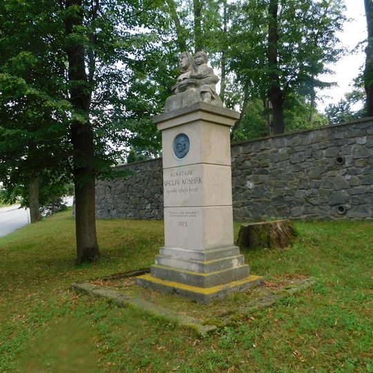 Pomník Václava Kosmáka v Tvarožné