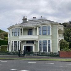 Daisy Bank