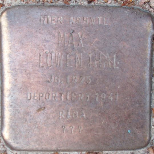 Stolperstein dedicated to Max Löwenthal