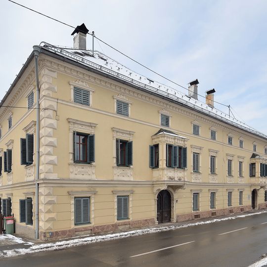 Bahnhofstraße 49-50, Paternion