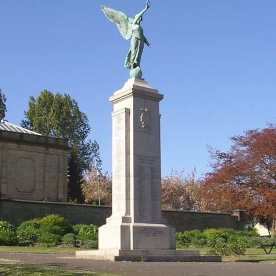 War Memorial in Rydings Park