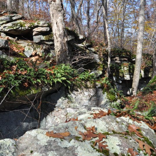 Tomaquag Rock Shelters