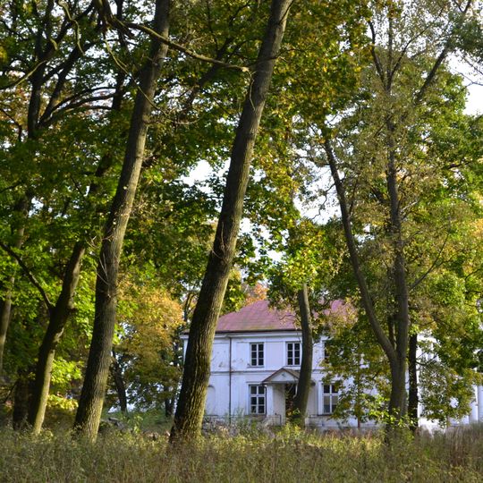 Zespół pałacowy w Samoklęskach