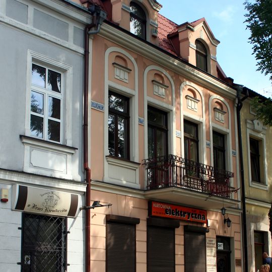 Wieluńska 14