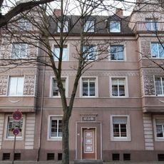 Wohnblockbebauung Poststraße 7