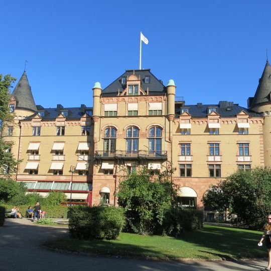 Grand Hotel