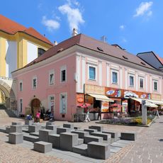 Wohn- und Geschäftshaus, Hartl-Haus