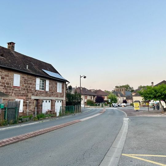 Saint-Pantaléon-de-Larche