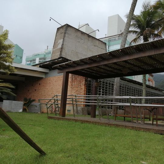 Residência Irmãos Gomes