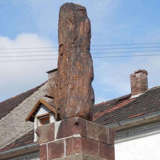 Pomník padlým v Litochovicích nad Labem