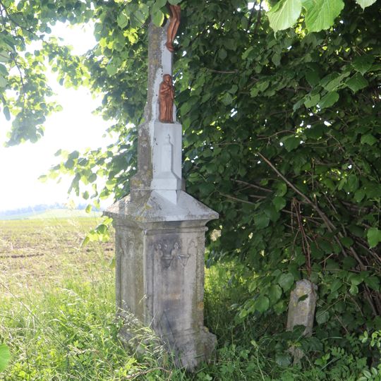 Kříž východně od Meziříčka