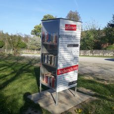 Public bookcase Plank am Kamp