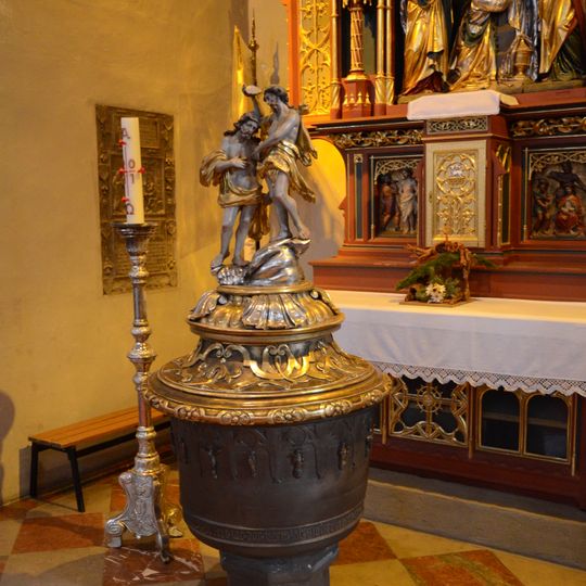Baptismal font of St. Martin