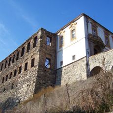 Chvatěruby Castle