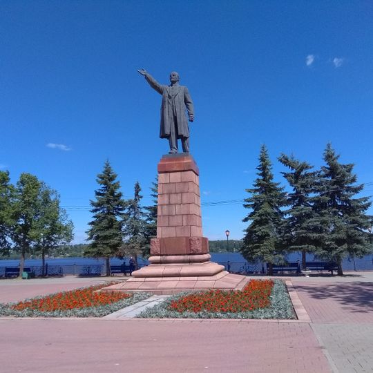 Statue of Lenin in Kineshma