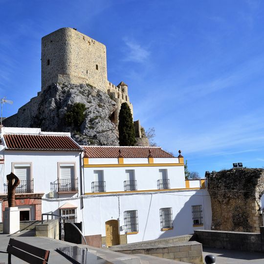 Muralla urbana de Olvera