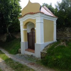 Výklenková kaplička