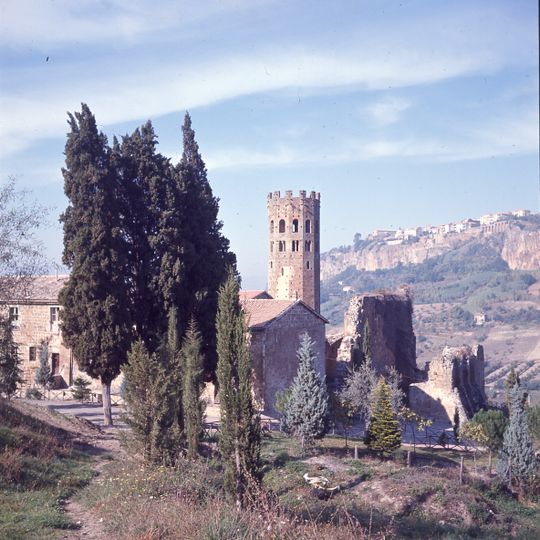 Abbazia dei Santi Severo e Martirio