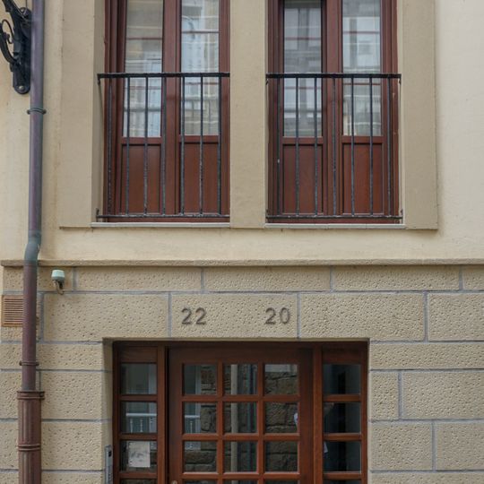 Casa Elkano 22 / Nagusia 23