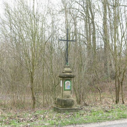 Cross by the road from Horní Libchava to Česká Lípa