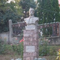 Pomník Mihályovi Tompovi